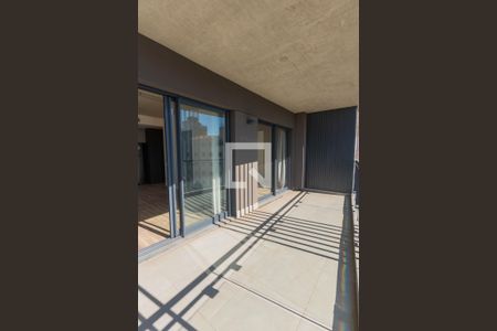 Varanda da Sala/Cozinha de apartamento para alugar com 1 quarto, 55m² em Pinheiros, São Paulo