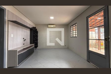 Sala de casa para alugar com 2 quartos, 60m² em Riacho Fundo I, Brasília