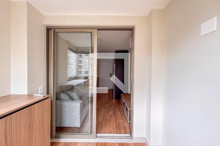 Apartamento para alugar com 1 quarto, 42m² em Indianópolis, São Paulo