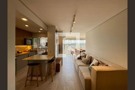 Sala de apartamento à venda com 2 quartos, 65m² em Santo Amaro, São Paulo