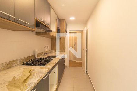Cozinha de apartamento à venda com 3 quartos, 82m² em Água Verde, Curitiba