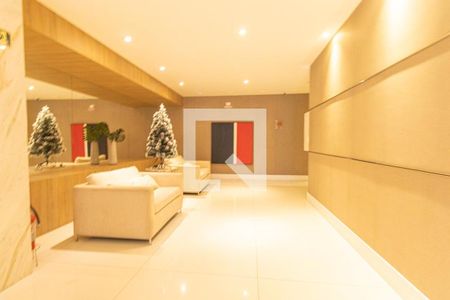 Hall de entrada de apartamento à venda com 3 quartos, 82m² em Água Verde, Curitiba