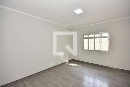 Quarto 1 de casa para alugar com 6 quartos, 274m² em Vila Sonia, São Paulo
