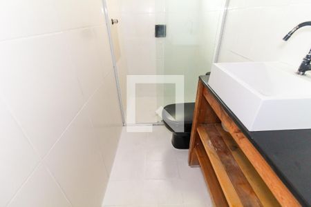 Banheiro de casa para alugar com 1 quarto, 50m² em Parque Sonia, São Paulo