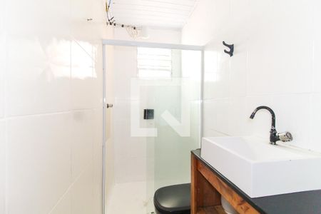 Banheiro de casa para alugar com 1 quarto, 50m² em Parque Sonia, São Paulo