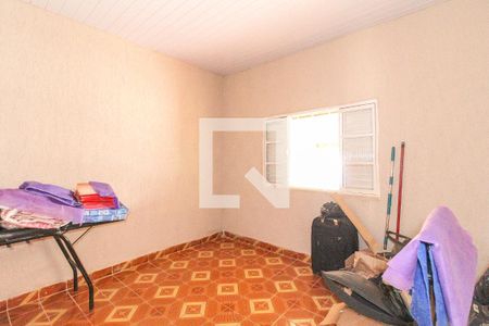 Quarto 1 de casa para alugar com 2 quartos, 60m² em Parque Sonia, São Paulo