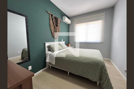 Quarto 1 de casa para alugar com 3 quartos, 127m² em Campeche, Florianópolis