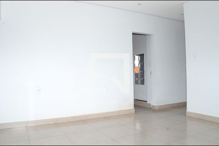 Sala 2 de casa para alugar com 2 quartos, 570m² em Belmonte, Belo Horizonte