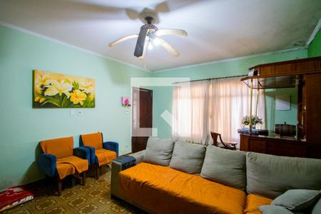 Sala de casa para alugar com 3 quartos, 250m² em Vila Pires, Santo André