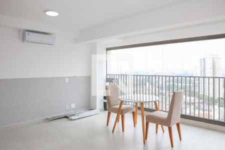 Studio de kitnet/studio para alugar com 1 quarto, 32m² em Pompeia, São Paulo