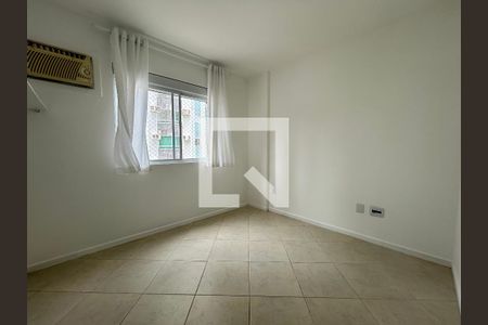 Quarto de apartamento para alugar com 2 quartos, 74m² em Itacorubi, Florianópolis