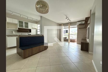 Sala/ de apartamento para alugar com 2 quartos, 74m² em Itacorubi, Florianópolis