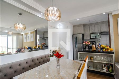 Sala de apartamento à venda com 2 quartos, 52m² em Vila Curuçá, Santo André