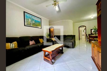 Sala de casa à venda com 4 quartos, 415m² em Vila Galvão, Guarulhos