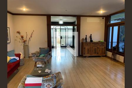 Casa para alugar com 4 quartos, 360m² em Vargem Grande, Rio de Janeiro