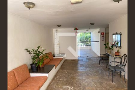 Hall de entrada de apartamento para alugar com 2 quartos, 66m² em Parque Jabaquara, São Paulo