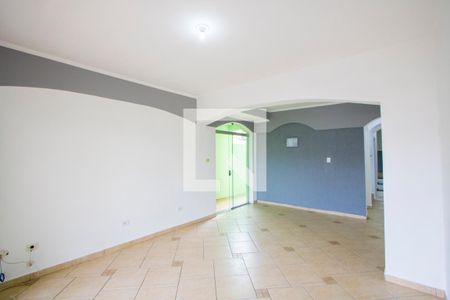 Sala de casa à venda com 3 quartos, 230m² em Vila Guarará, Santo André