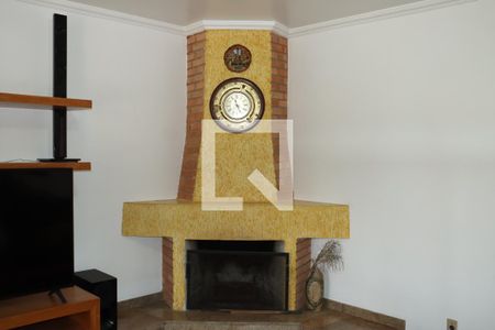 Sala de casa de condomínio para alugar com 3 quartos, 2600m² em Parque São Paulo, Cotia