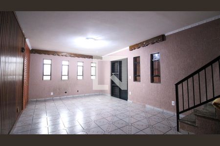 Casa à venda com 3 quartos, 130m² em Vila Renato (zona Leste), São Paulo