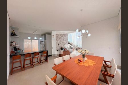 Sala de Jantar de casa de condomínio à venda com 4 quartos, 300m² em Horto Florestal, Jundiaí