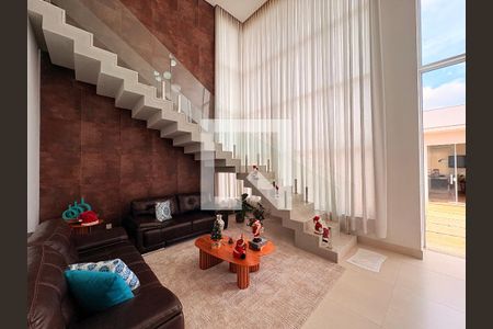 Sala de casa de condomínio à venda com 4 quartos, 300m² em Horto Florestal, Jundiaí