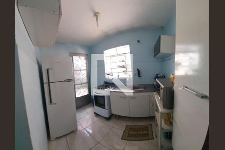 Foto 02 de casa à venda com 6 quartos, 240m² em Vila Guarani, São Paulo