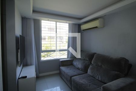Sala de apartamento para alugar com 2 quartos, 43m² em Morro Santana, Porto Alegre
