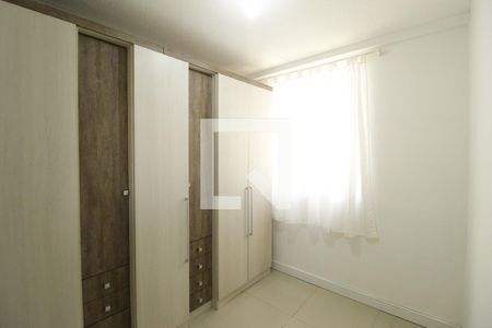 Quarto 1 de apartamento para alugar com 2 quartos, 43m² em Morro Santana, Porto Alegre