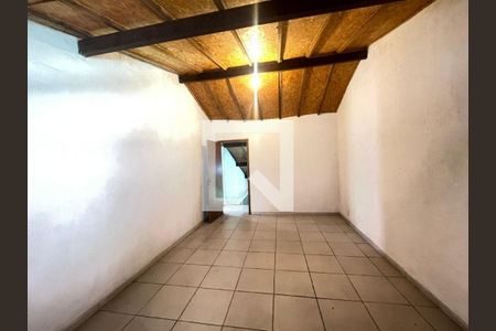 Casa à venda com 5 quartos, 314m² em Itacoatiara, Niterói