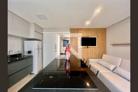 Sala/Cozinha de apartamento para alugar com 1 quarto, 45m² em Botafogo, Campinas