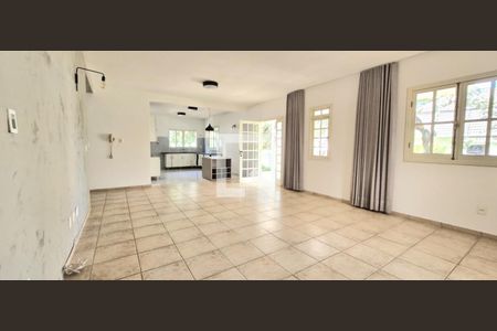 Casa de Condomínio à venda com 3 quartos, 250m² em Recanto do Poeta Um, Lagoa Santa