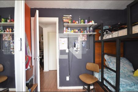 Quarto 1 de apartamento para alugar com 2 quartos, 50m² em Guadalupe, Rio de Janeiro