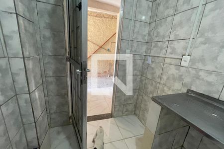 Cozinha de casa para alugar com 1 quarto, 40m² em Doutor Laureano, Duque de Caxias