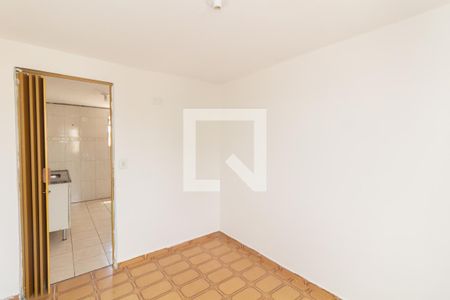 Quarto 2 de apartamento para alugar com 2 quartos, 47m² em Conjunto Residencial José Bonifácio, São Paulo