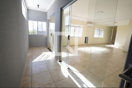 Casa de Condomínio para alugar com 3 quartos, 700m² em Jardim Atlantico, Goiânia