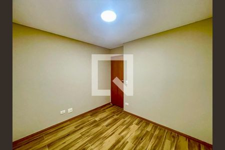 Quarto 1 de apartamento para alugar com 2 quartos, 40m² em Jardim do Papai, Guarulhos