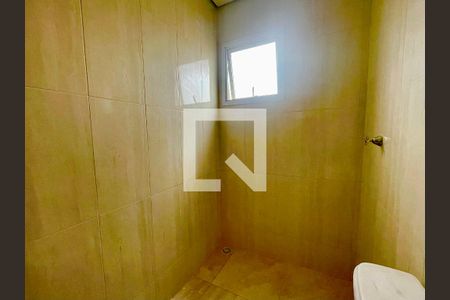 Banheiro de apartamento para alugar com 2 quartos, 40m² em Jardim do Papai, Guarulhos