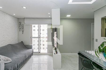 Sala de apartamento para alugar com 3 quartos, 62m² em Parque Bristol, São Paulo