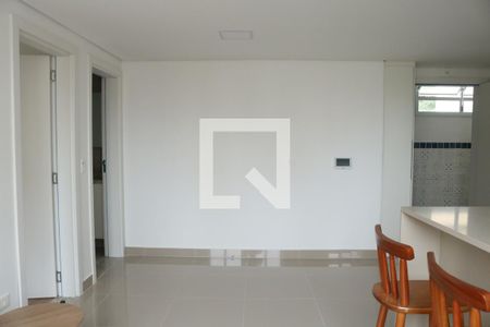 Sala de apartamento para alugar com 1 quarto, 40m² em Perdizes, São Paulo