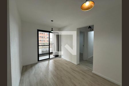 Sala de apartamento para alugar com 2 quartos, 55m² em Votupoca, Barueri