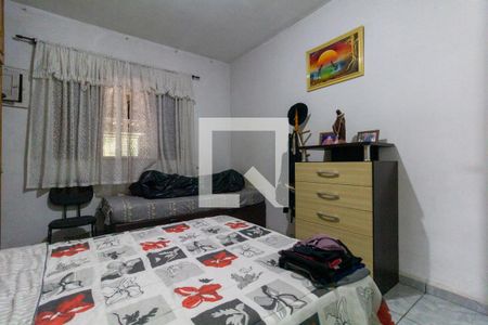 Quarto 1 de casa à venda com 2 quartos, 80m² em Jardim Triana, São Paulo