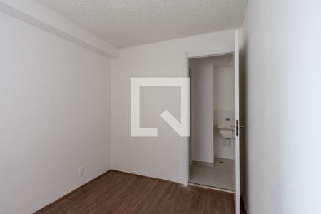 Apartamento para alugar com 2 quartos, 34m² em Parque Industrial Tomas Edson, São Paulo