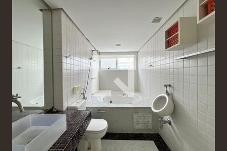 Apartamento à venda com 1 quarto, 134m² em Vila Madalena, São Paulo