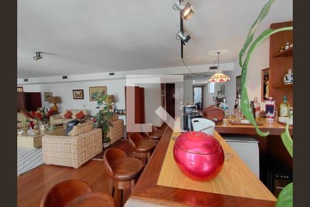 Apartamento à venda com 4 quartos, 350m² em Ingá, Niterói