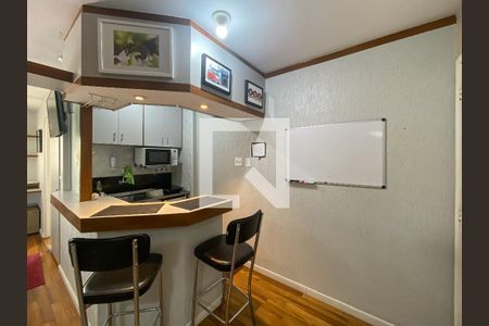Cozinha  de apartamento para alugar com 1 quarto, 33m² em Moema, São Paulo