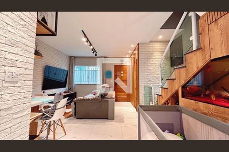 Casa à venda com 3 quartos, 145m² em Vila Matilde, São Paulo