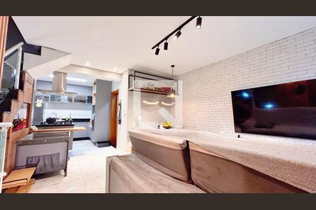 Casa à venda com 3 quartos, 145m² em Vila Matilde, São Paulo