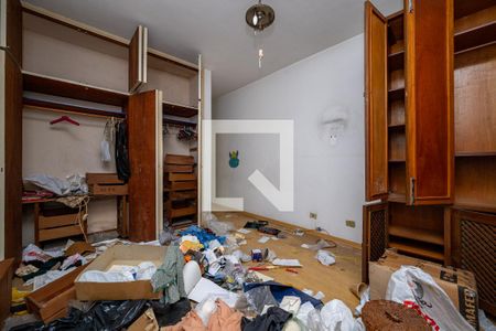 Suíte de casa à venda com 3 quartos, 150m² em Vila Alexandria, São Paulo