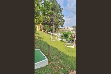 Casa para alugar com 3 quartos, 200m² em Rio Cotia, Cotia