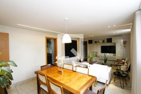 Sala de apartamento à venda com 3 quartos, 105m² em Buritis, Belo Horizonte